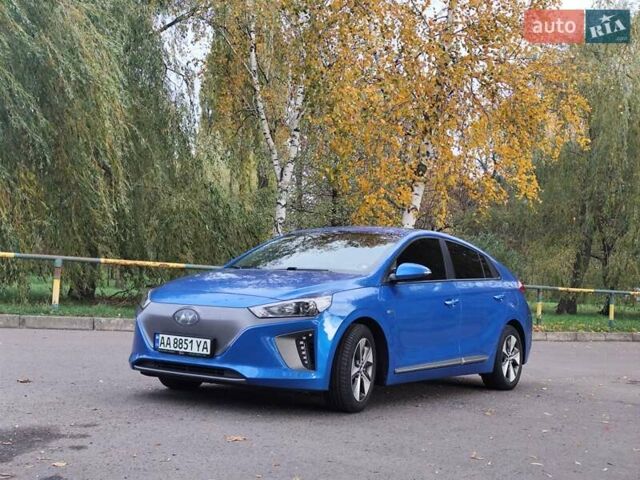 Синий Хендай Ioniq, объемом двигателя 0 л и пробегом 184 тыс. км за 11200 $, фото 6 на Automoto.ua