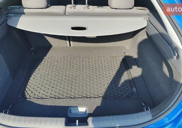 Синий Хендай Ioniq, объемом двигателя 0 л и пробегом 152 тыс. км за 12300 $, фото 11 на Automoto.ua