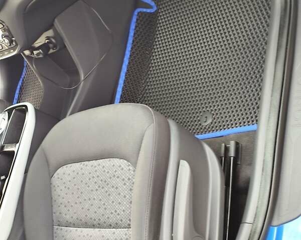 Синий Хендай Ioniq, объемом двигателя 0 л и пробегом 184 тыс. км за 11200 $, фото 27 на Automoto.ua