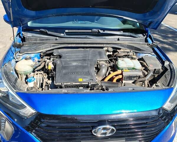 Синій Хендай Ioniq, об'ємом двигуна 1.58 л та пробігом 218 тис. км за 12400 $, фото 6 на Automoto.ua