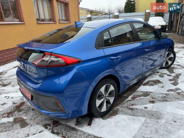 Синій Хендай Ioniq, об'ємом двигуна 0 л та пробігом 97 тис. км за 10999 $, фото 52 на Automoto.ua