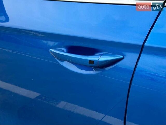 Синій Хендай Ioniq, об'ємом двигуна 1.58 л та пробігом 177 тис. км за 12990 $, фото 16 на Automoto.ua
