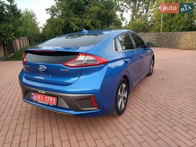 Синий Хендай Ioniq, объемом двигателя 0 л и пробегом 84 тыс. км за 12950 $, фото 27 на Automoto.ua