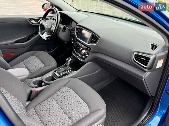 Синій Хендай Ioniq, об'ємом двигуна 1.58 л та пробігом 177 тис. км за 12990 $, фото 22 на Automoto.ua