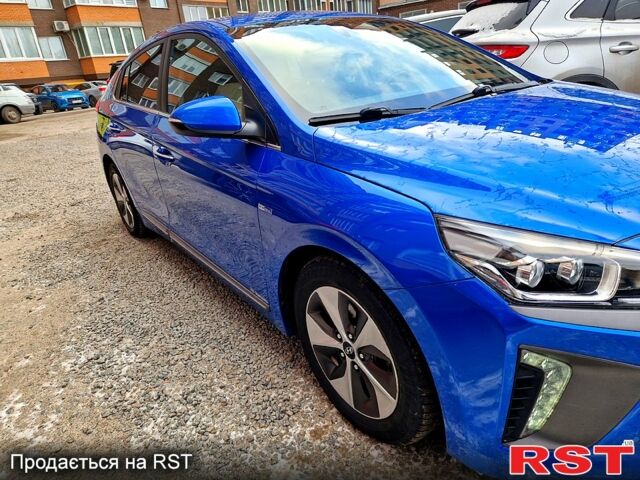 Синій Хендай Ioniq, об'ємом двигуна 0 л та пробігом 74 тис. км за 14500 $, фото 2 на Automoto.ua