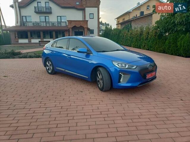 Синий Хендай Ioniq, объемом двигателя 0 л и пробегом 84 тыс. км за 12950 $, фото 17 на Automoto.ua