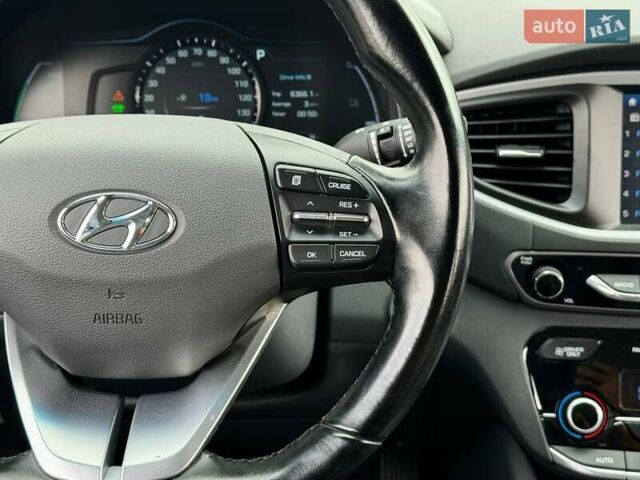 Синій Хендай Ioniq, об'ємом двигуна 1.58 л та пробігом 177 тис. км за 12990 $, фото 31 на Automoto.ua