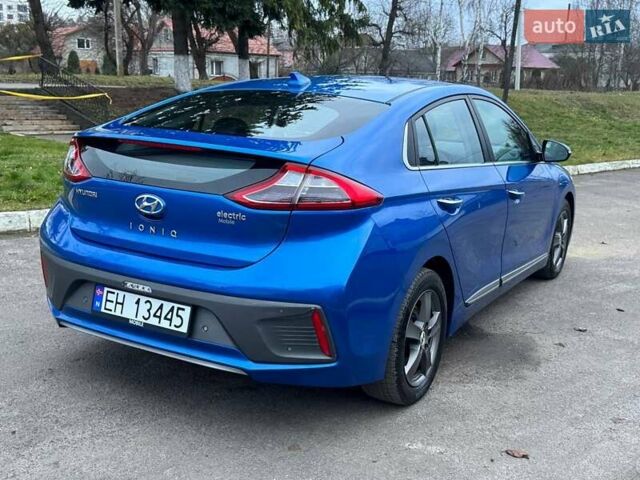 Синий Хендай Ioniq, объемом двигателя 0 л и пробегом 81 тыс. км за 13000 $, фото 30 на Automoto.ua