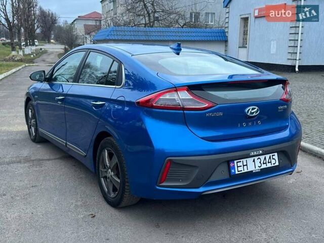 Синий Хендай Ioniq, объемом двигателя 0 л и пробегом 81 тыс. км за 13000 $, фото 31 на Automoto.ua
