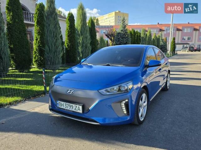 Синій Хендай Ioniq, об'ємом двигуна 0 л та пробігом 120 тис. км за 11800 $, фото 7 на Automoto.ua