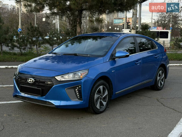 Синий Хендай Ioniq, объемом двигателя 1.6 л и пробегом 199 тыс. км за 12400 $, фото 9 на Automoto.ua
