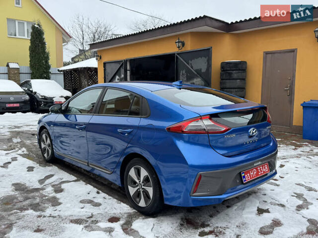 Синій Хендай Ioniq, об'ємом двигуна 0 л та пробігом 97 тис. км за 10999 $, фото 7 на Automoto.ua