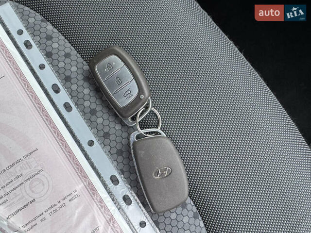 Синій Хендай Ioniq, об'ємом двигуна 0 л та пробігом 97 тис. км за 10999 $, фото 57 на Automoto.ua