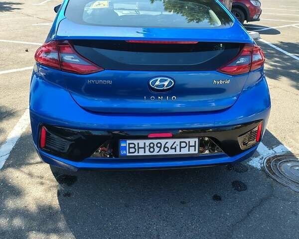 Синій Хендай Ioniq, об'ємом двигуна 1.58 л та пробігом 218 тис. км за 12400 $, фото 4 на Automoto.ua