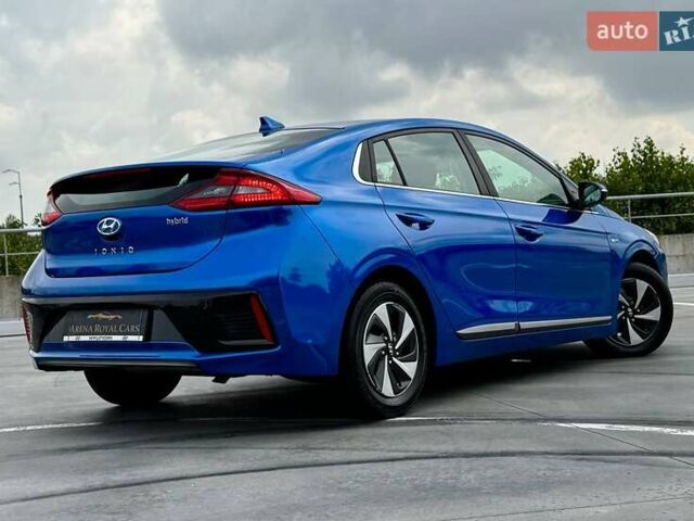 Синій Хендай Ioniq, об'ємом двигуна 1.58 л та пробігом 177 тис. км за 12990 $, фото 14 на Automoto.ua