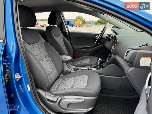 Синій Хендай Ioniq, об'ємом двигуна 1.58 л та пробігом 177 тис. км за 12990 $, фото 21 на Automoto.ua