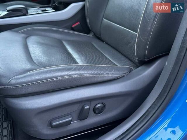 Синий Хендай Ioniq, объемом двигателя 0 л и пробегом 81 тыс. км за 13000 $, фото 2 на Automoto.ua