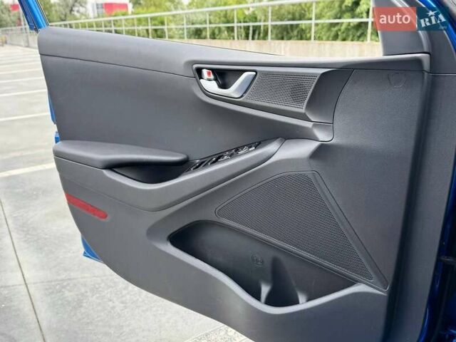 Синій Хендай Ioniq, об'ємом двигуна 1.58 л та пробігом 177 тис. км за 12990 $, фото 35 на Automoto.ua