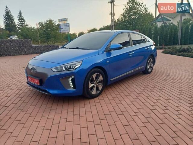 Синий Хендай Ioniq, объемом двигателя 0 л и пробегом 84 тыс. км за 12950 $, фото 60 на Automoto.ua