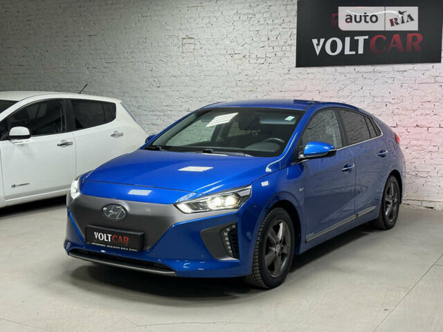 Синій Хендай Ioniq, об'ємом двигуна 0 л та пробігом 64 тис. км за 14100 $, фото 4 на Automoto.ua