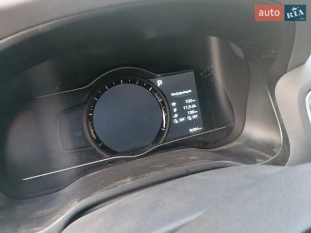 Синий Хендай Ioniq, объемом двигателя 0 л и пробегом 82 тыс. км за 13600 $, фото 20 на Automoto.ua