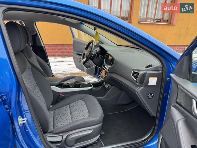 Синій Хендай Ioniq, об'ємом двигуна 0 л та пробігом 97 тис. км за 10999 $, фото 18 на Automoto.ua