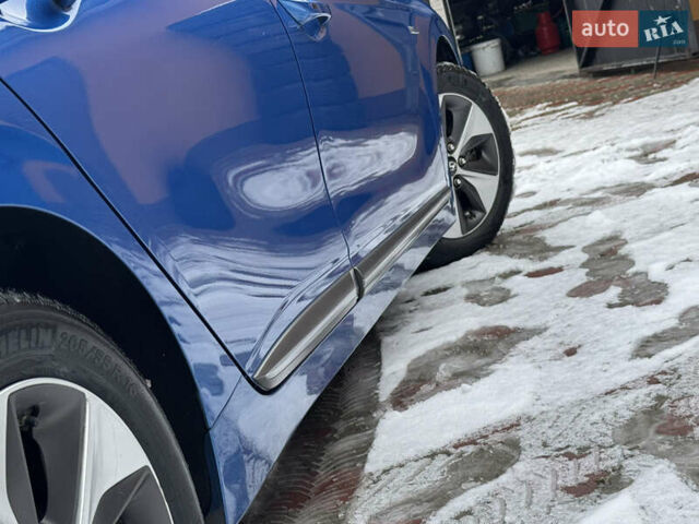 Синий Хендай Ioniq, объемом двигателя 0 л и пробегом 97 тыс. км за 10999 $, фото 51 на Automoto.ua
