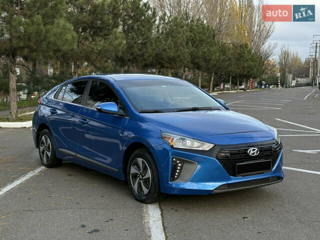 Синий Хендай Ioniq, объемом двигателя 1.6 л и пробегом 199 тыс. км за 12400 $, фото 8 на Automoto.ua