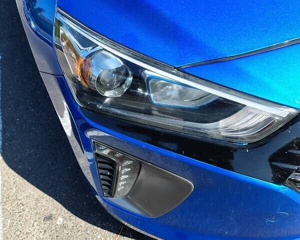 Синій Хендай Ioniq, об'ємом двигуна 1.58 л та пробігом 218 тис. км за 12400 $, фото 10 на Automoto.ua