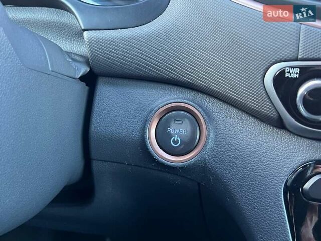 Синій Хендай Ioniq, об'ємом двигуна 0 л та пробігом 151 тис. км за 11490 $, фото 24 на Automoto.ua