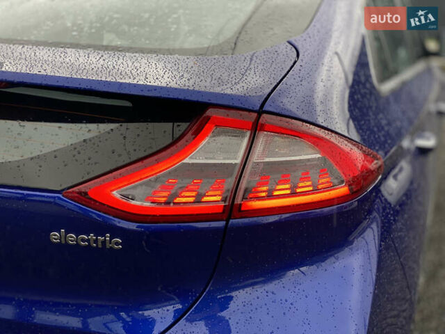 Синій Хендай Ioniq, об'ємом двигуна 0 л та пробігом 159 тис. км за 12800 $, фото 58 на Automoto.ua