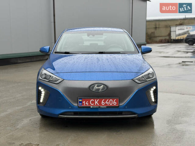 Синий Хендай Ioniq, объемом двигателя 0 л и пробегом 89 тыс. км за 12700 $, фото 2 на Automoto.ua