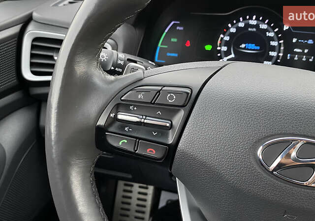 Синій Хендай Ioniq, об'ємом двигуна 0 л та пробігом 159 тис. км за 12800 $, фото 42 на Automoto.ua
