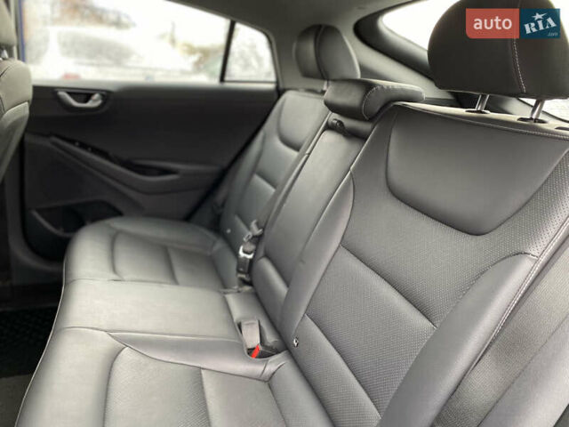 Синій Хендай Ioniq, об'ємом двигуна 0 л та пробігом 159 тис. км за 12800 $, фото 46 на Automoto.ua
