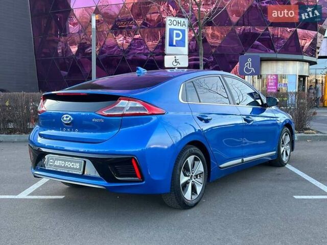 Синій Хендай Ioniq, об'ємом двигуна 0 л та пробігом 151 тис. км за 11490 $, фото 7 на Automoto.ua