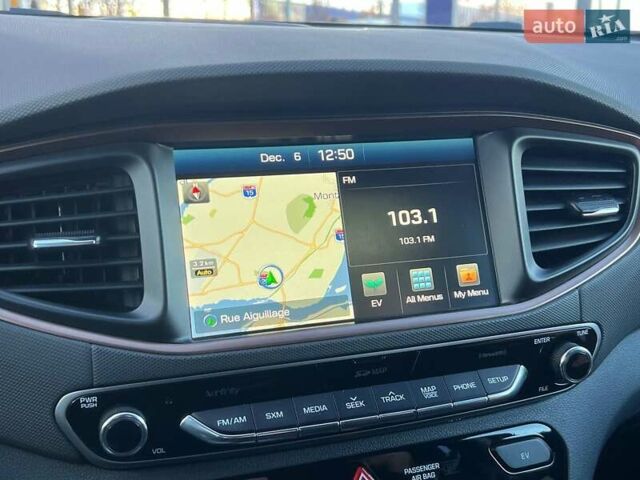 Синій Хендай Ioniq, об'ємом двигуна 0 л та пробігом 151 тис. км за 11490 $, фото 26 на Automoto.ua