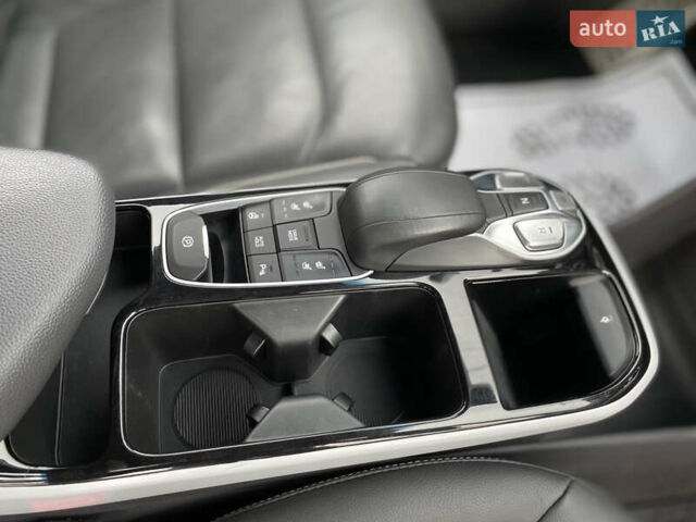 Синій Хендай Ioniq, об'ємом двигуна 0 л та пробігом 159 тис. км за 12800 $, фото 56 на Automoto.ua