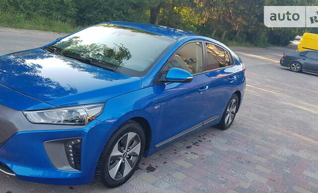 Синій Хендай Ioniq, об'ємом двигуна 0 л та пробігом 148 тис. км за 11111 $, фото 12 на Automoto.ua