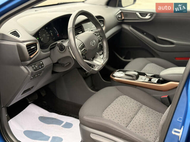 Синій Хендай Ioniq, об'ємом двигуна 0 л та пробігом 135 тис. км за 11500 $, фото 6 на Automoto.ua