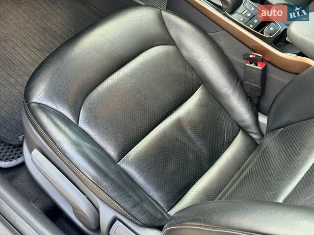 Синій Хендай Ioniq, об'ємом двигуна 0 л та пробігом 96 тис. км за 11000 $, фото 43 на Automoto.ua