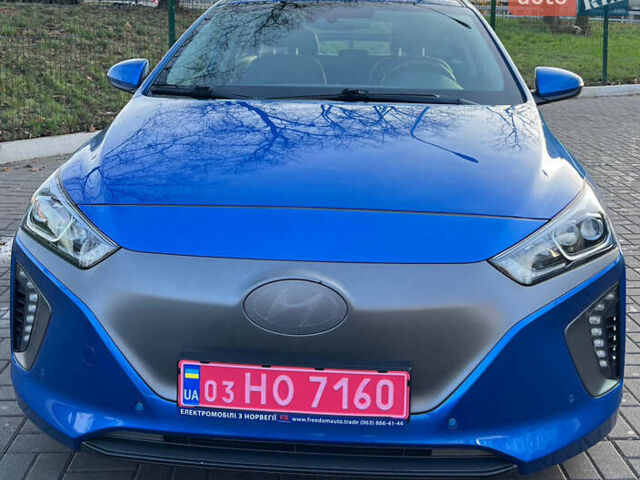 Синий Хендай Ioniq, объемом двигателя 0 л и пробегом 107 тыс. км за 12999 $, фото 2 на Automoto.ua