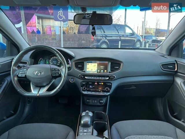 Синій Хендай Ioniq, об'ємом двигуна 0 л та пробігом 151 тис. км за 11490 $, фото 31 на Automoto.ua