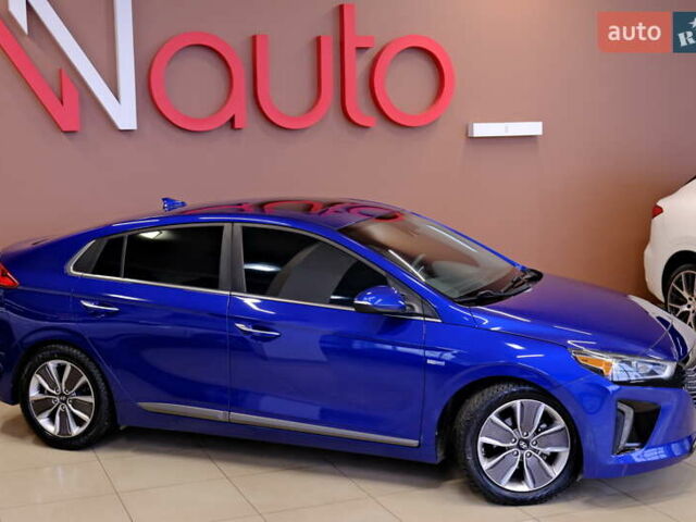 Синий Хендай Ioniq, объемом двигателя 1.58 л и пробегом 93 тыс. км за 11900 $, фото 7 на Automoto.ua