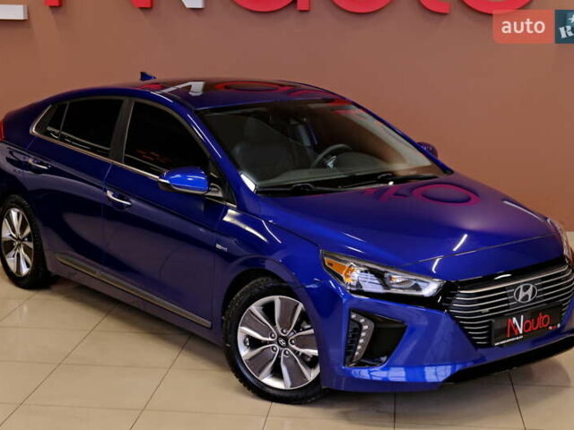 Синий Хендай Ioniq, объемом двигателя 1.58 л и пробегом 93 тыс. км за 11900 $, фото 4 на Automoto.ua
