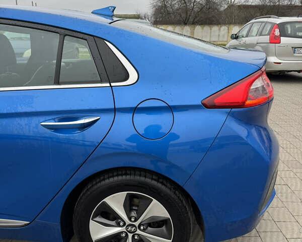 Синий Хендай Ioniq, объемом двигателя 0 л и пробегом 159 тыс. км за 10800 $, фото 14 на Automoto.ua