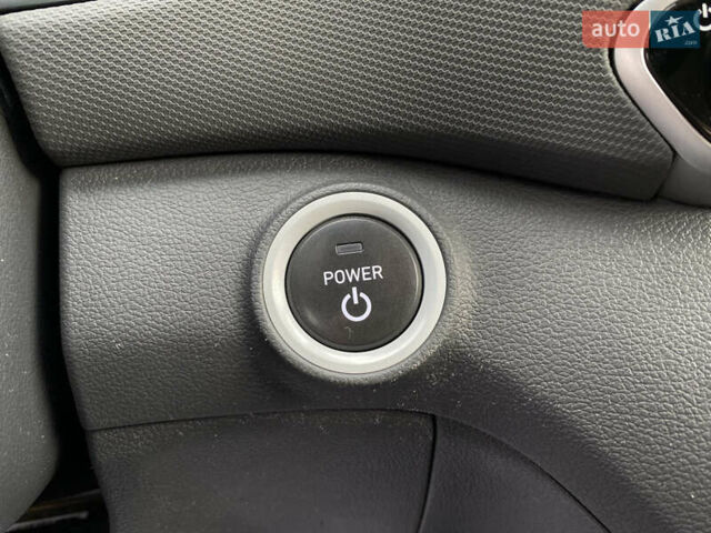 Синій Хендай Ioniq, об'ємом двигуна 0 л та пробігом 159 тис. км за 12800 $, фото 31 на Automoto.ua