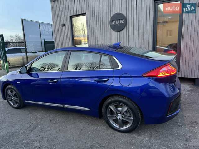 Синий Хендай Ioniq, объемом двигателя 0 л и пробегом 45 тыс. км за 13300 $, фото 7 на Automoto.ua