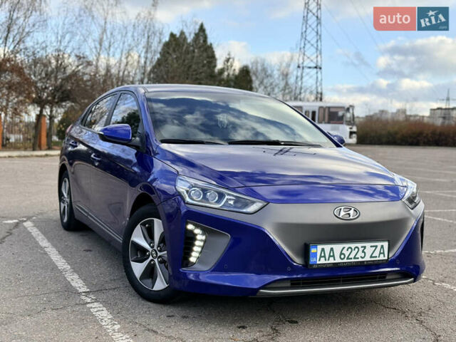 Синій Хендай Ioniq, об'ємом двигуна 0 л та пробігом 96 тис. км за 11000 $, фото 11 на Automoto.ua