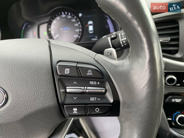 Синій Хендай Ioniq, об'ємом двигуна 0 л та пробігом 159 тис. км за 12800 $, фото 32 на Automoto.ua