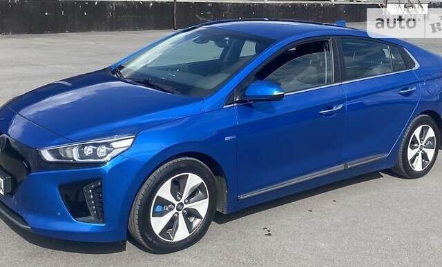 Синій Хендай Ioniq, об'ємом двигуна 0 л та пробігом 92 тис. км за 16000 $, фото 1 на Automoto.ua